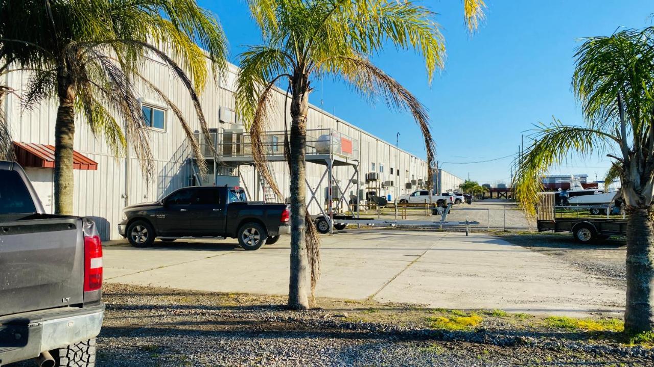 Resort Lodging At Venice Marina W/ Wifi + Private Dock المظهر الخارجي الصورة